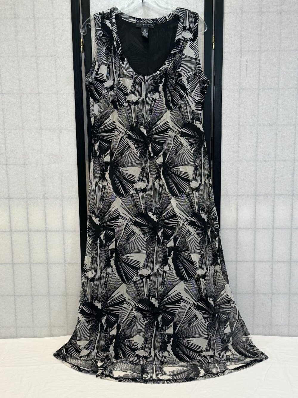 Grace Elements Black White U Neck Sheer Overlay High Low Sheath Maxi Dress 1X